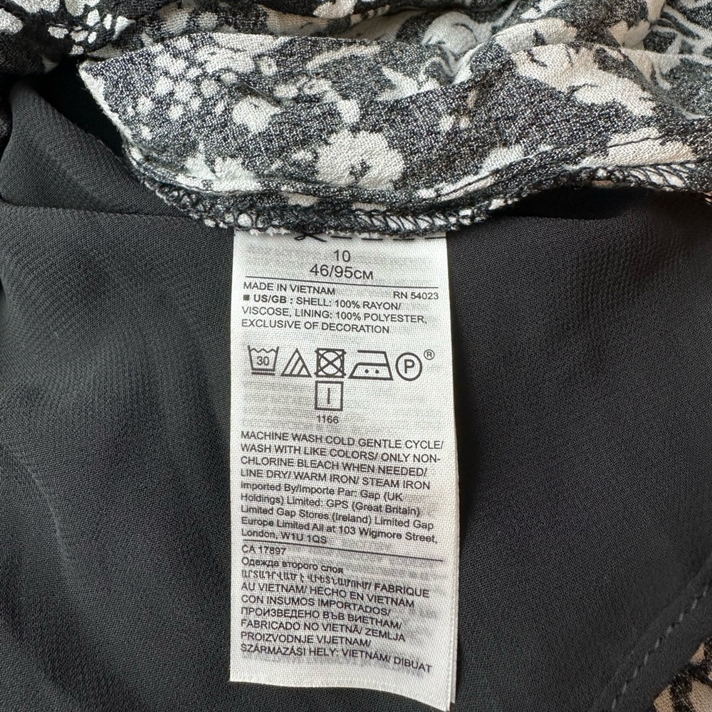 BANANA REPUBLIC Black & White Print Wrap Mini Dress NWT | Size 10 - Picture 15 of 16